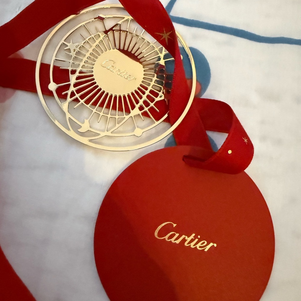 Cartier Gold Ornament/ Gift Tag with Red Ribbon Accents - Picture 6 of 6